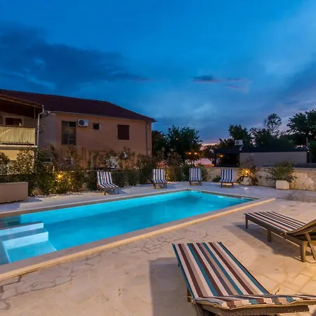 Amazing In With Sauna