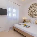 Awesome In With Sauna Vakantiehuis Turanj