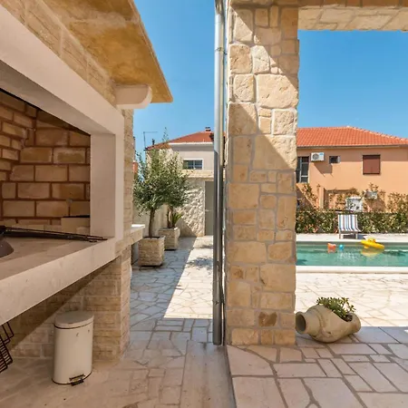 Prázdninový dům Amazing In With Sauna *